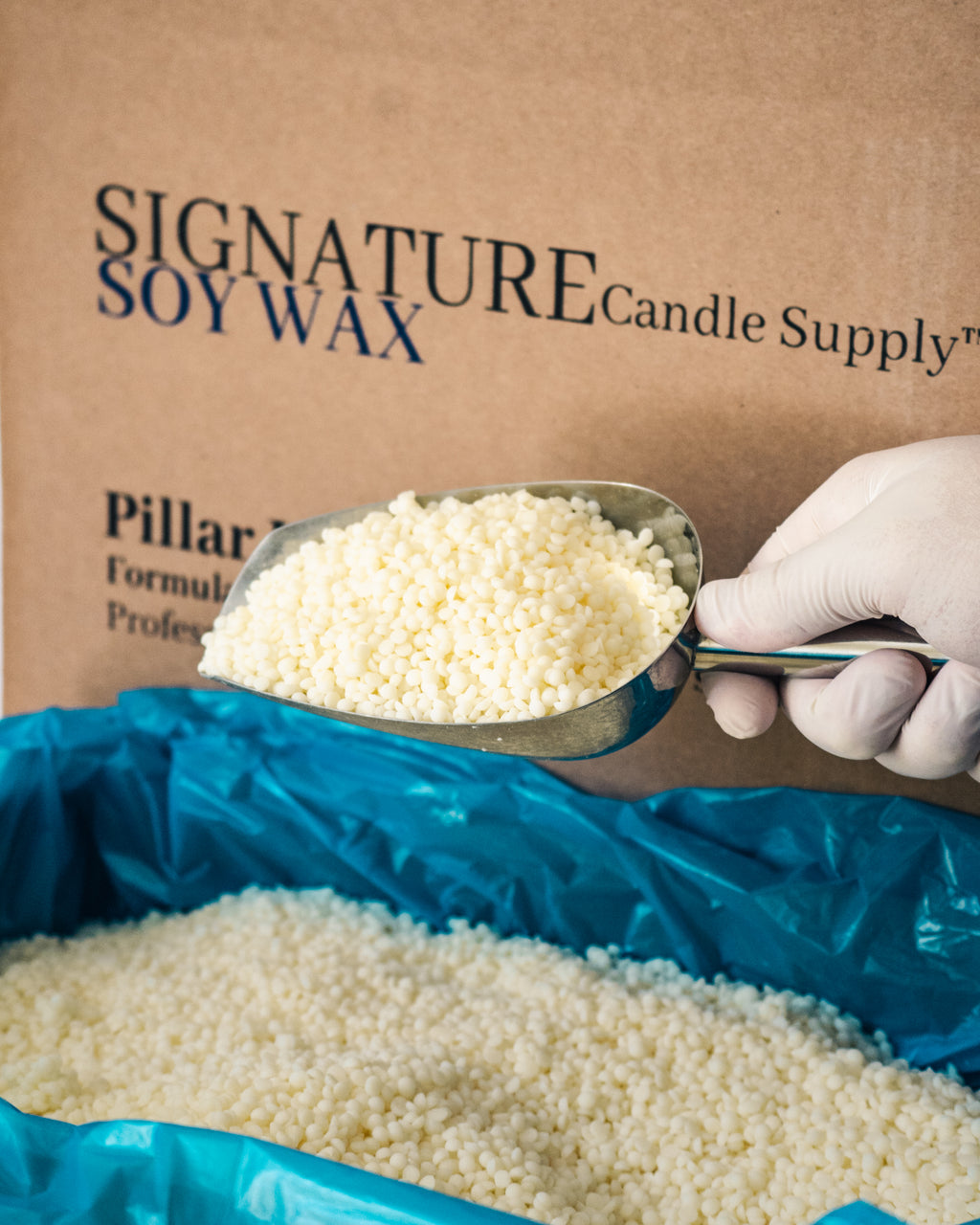 Signature Soy Wax Pillar Ultra for pillar candles– Pallet of 75 Boxes | 1,503 lb (750 kg) |